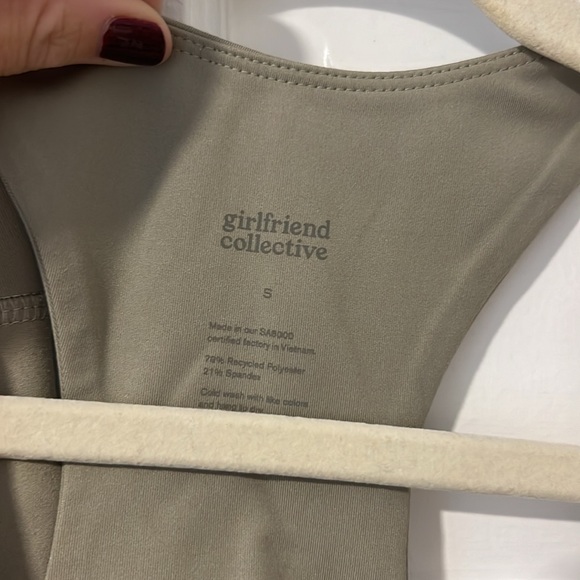 Girlfriend Collective SET, Compressive Pocket Legging and Paloma Racerback, SM - Picture 3 of 4